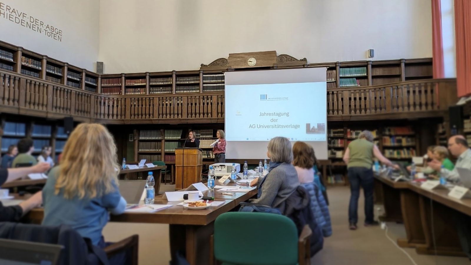 Andrea Schmitt | KIT Jahresversammlung der AG Universitätsverlage in Tübingen