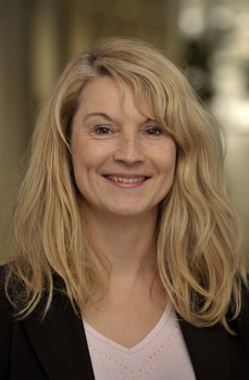 Dr. Claudia Kramer